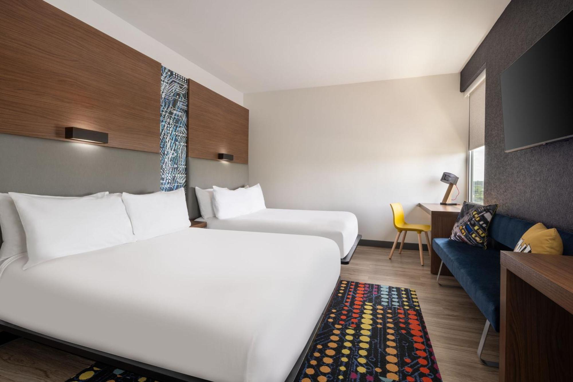 Aloft Beachwood Luaran gambar