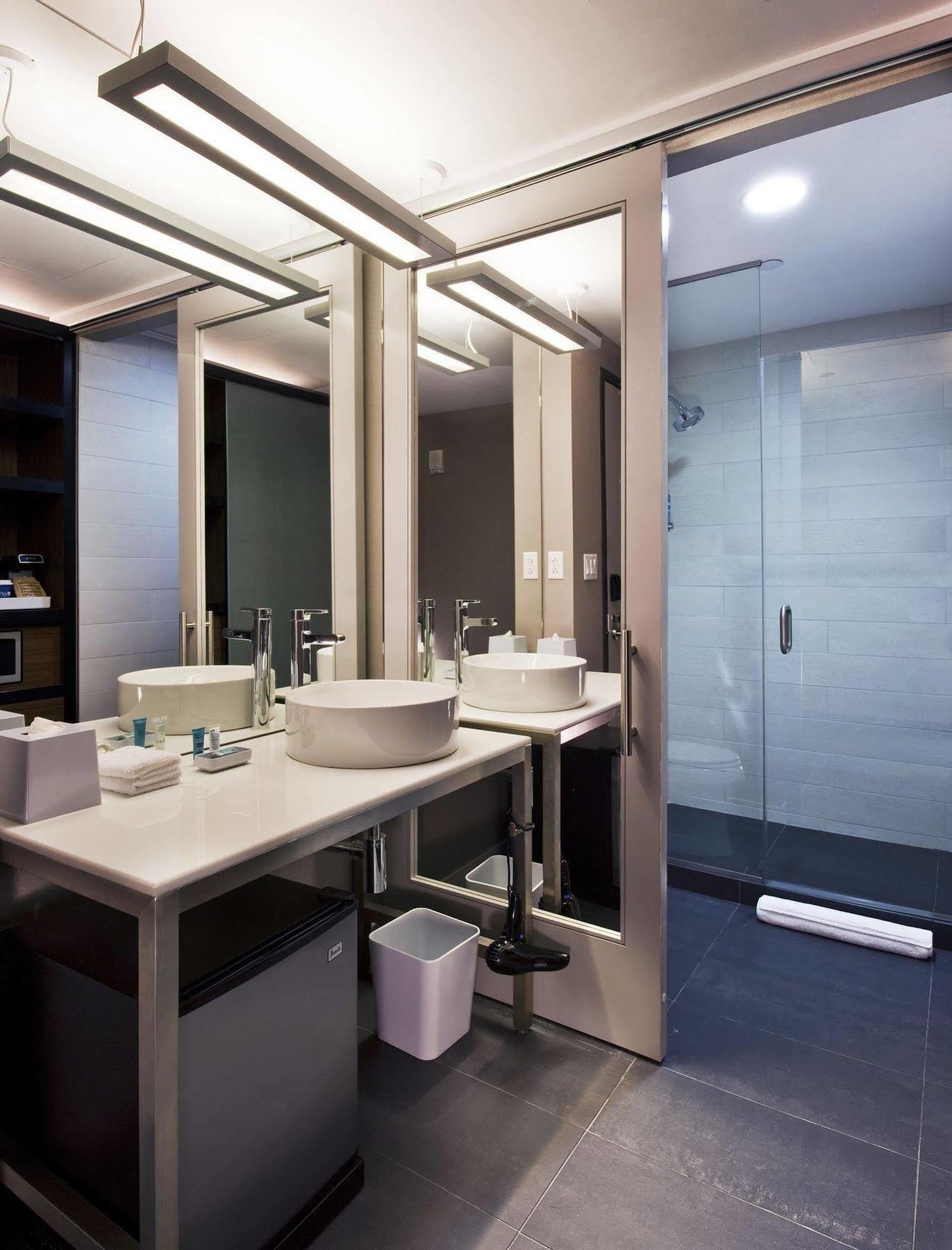 Aloft Beachwood Luaran gambar
